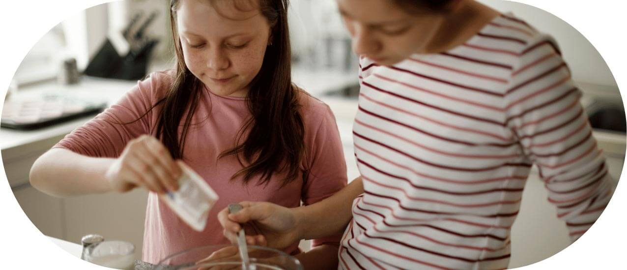 Sophie and Jennifer cooking